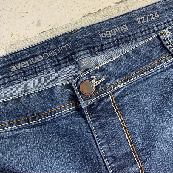 AVENUE Denim Jean Jeggings Size 22/24 - Picture 3 of 8